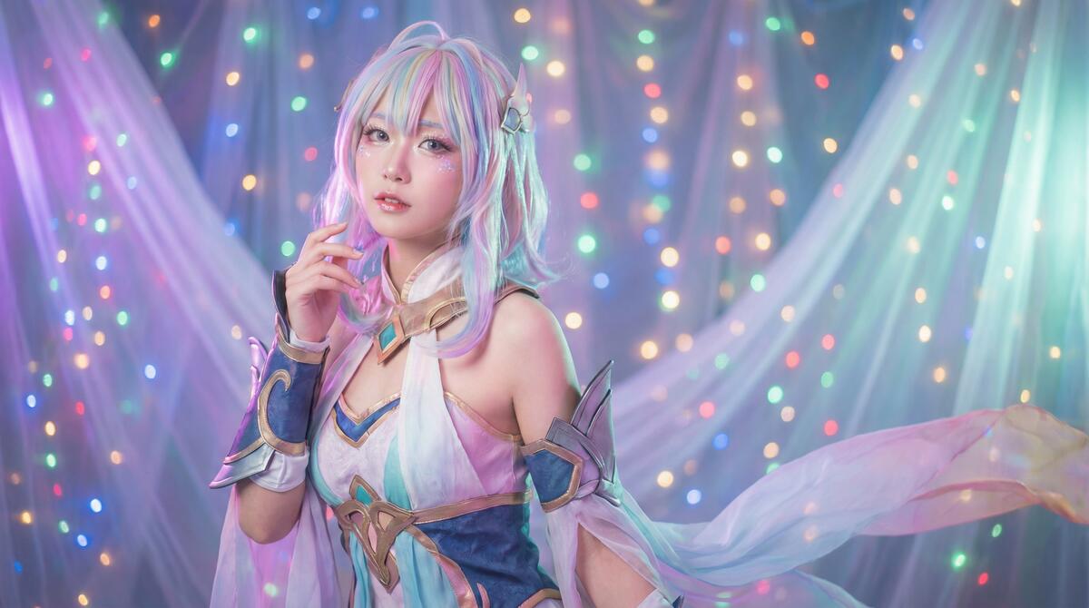 17c一起草二次元视频